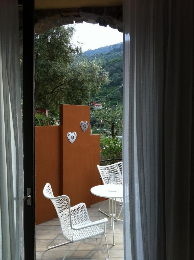 Agriturismo L'Adagio Badalucco Bagian luar foto